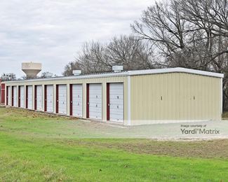 Photo 3 of Budget Self Storage - 2225 Air Base Road, Waco, TX