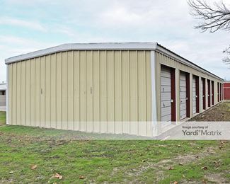 Photo 4 of Budget Self Storage - 2225 Air Base Road, Waco, TX