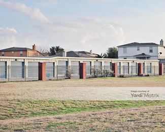 Photo 4 of Big Red Barn Self Storage - 2206 Windfield Drive, Killeen, TX