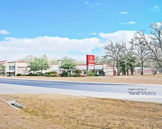 Photo 4 of Storage Center, The - 3820 Harvey Road, College Station, TX
