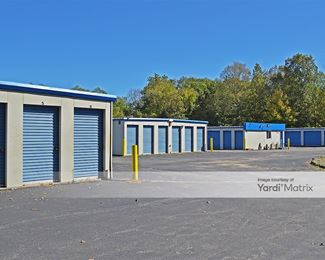 Photo 3 of Otter Self Storage - 12 Farnham Court, Norwich, CT