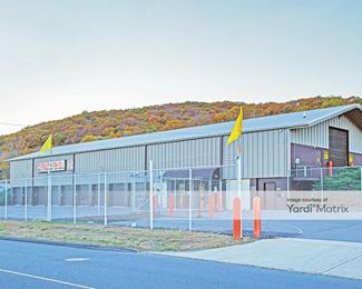 Photo 1 of Stor-Away Storage - 738 Derby Avenue, Seymour, CT