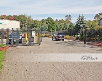 Photo 3 of Country Storage - 494 Burlington Road, Harwinton, CT