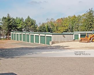 Photo 4 of Country Storage - 494 Burlington Road, Harwinton, CT