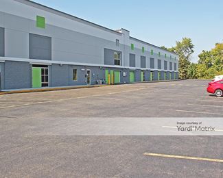 Photo 2 of Extra Space Storage - 132 Silas Deane Hwy, Wethersfield, CT