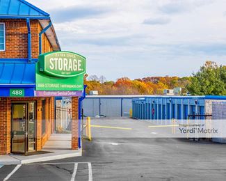 Photo 2 of Extra Space Storage - 488 Boston Post Road, Orange, CT