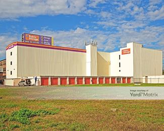 Photo 1 of Public Storage - 299 Wordin Avenue, Bridgeport, CT