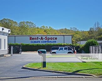 Photo 3 of Rent-A-Space - 175 Cross Road, Waterford, CT