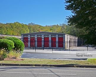 Photo 5 of Rent-A-Space - 175 Cross Road, Waterford, CT