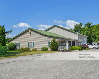 Photo 1 of iStorage - 4844 West Market Street, York, PA