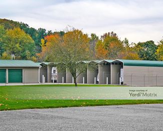 Photo 5 of iStorage - 4844 West Market Street, York, PA
