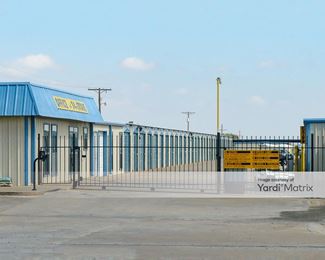 Photo 2 of Storage Zone - 2910 North Frankford Avenue, Lubbock, TX