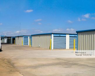 Photo 3 of Storage Zone - 2910 North Frankford Avenue, Lubbock, TX