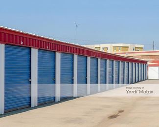 Photo 2 of Storage Rentals of America - 5839 49th Street, Lubbock, TX