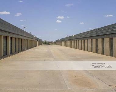Storage Units for Rent available at 8721 19th Street, Lubbock, TX 79407