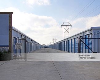 Photo 2 of Discount Storage - 1601 North Frankford, Lubbock, TX