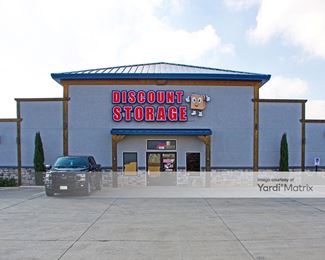 Photo 3 of Discount Storage - 1601 North Frankford, Lubbock, TX