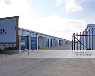 Photo 4 of Discount Storage - 1601 North Frankford, Lubbock, TX