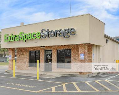 Storage Units for Rent available at 11607 South Memorial Pkwy SE, Huntsville, AL 35803