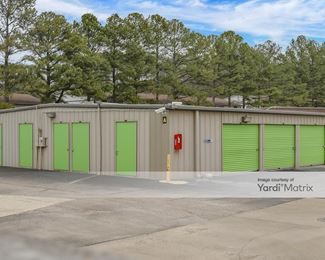 Photo 2 of Extra Space Storage - 11607 South Memorial Pkwy, Huntsville, AL