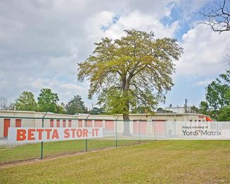 Photo 4 of Public Storage - 3304 Halls Mill Road, Mobile, AL