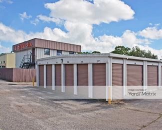 Photo 2 of EZ Stor All - 6715 Old Shell Road, Mobile, AL