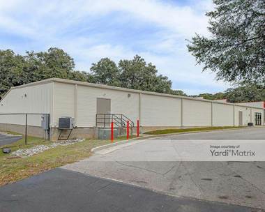 Storage Units for Rent available at 2262 Hillcrest Road, Mobile, AL 36695