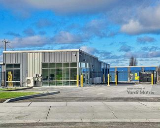 Photo 3 of Extra Space Storage - 5904 South Ben Burr Road, Spokane, WA