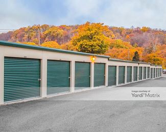 Photo 2 of CubeSmart Self Storage - 808 South Main Street, Beacon Falls, CT
