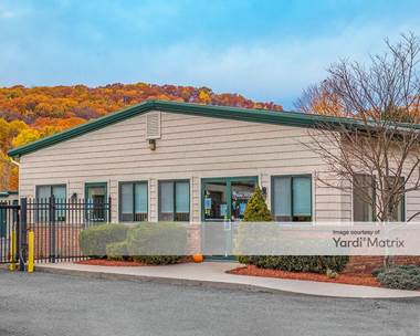 Storage Units for Rent available at 808 South Main Street, Beacon Falls, CT 06403