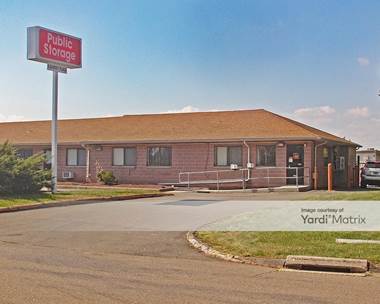 Storage Units for Rent available at 6 Summit Place, Branford, CT 06405