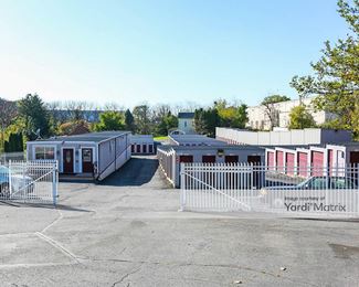 Photo 1 of StorHouse Self Storage - 173 Nazareth Pike, Bethlehem, PA