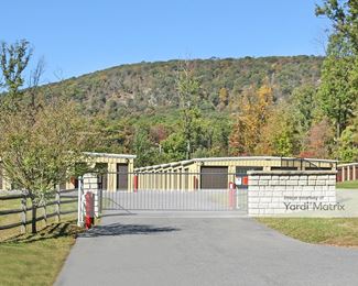 Photo 2 of Columbia Self Storage - 1059 Pennsylvania Avenue, Pen Argyl, PA