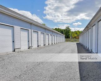 Photo 2 of Mosquito Creek Storage - 3148 Warren Meadville Road, Cortland, OH