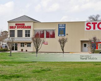 Photo 2 of Kenner Self Storage - 420 31st Street, Kenner, LA