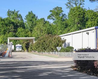 Photo 4 of Safe-Stor - 809 Florida Street, Mandeville, LA