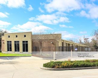 Photo 4 of Storage Center, The - 3901 Behrman Place, New Orleans, LA
