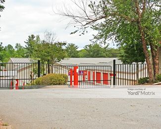 Photo 2 of Public Storage - 2112 North Pleasantburg Drive, Greenville, SC