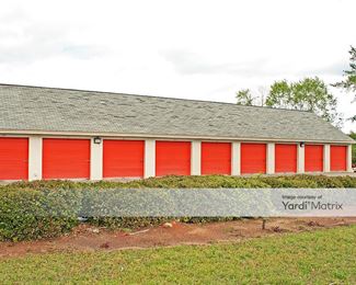 Photo 3 of Public Storage - 2112 North Pleasantburg Drive, Greenville, SC