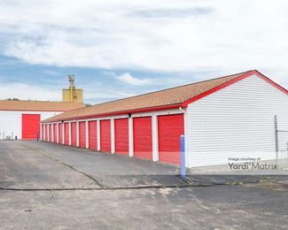 Photo 2 of Storage Rentals of America - 7830 State Route 14, Ravenna, OH