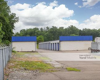 Photo 2 of Storage Rentals of America - 5352 Akron Cleveland Road, Peninsula, OH