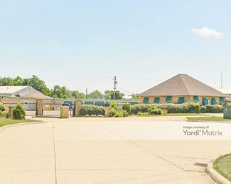 Photo 1 of Willo Self-Stor - 4141 Palmetto Drive, Willoughby, OH