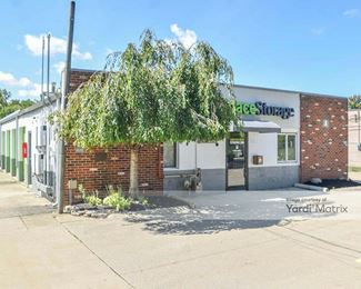 Photo 1 of Extra Space Storage - 1100 Erie Road, Eastlake, OH
