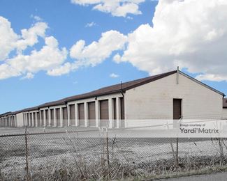 Photo 2 of Louisville Self Storage - 7100 Columbus Road, Louisville, OH