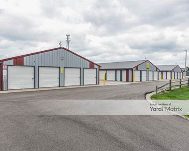 Storage Units for Rent available at 36200 West Royalton Road, Grafton, OH 44044