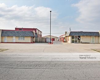 Photo 4 of SecurCare Self Storage - 12323 East Skelly Drive, Tulsa, OK