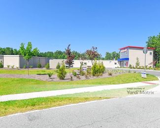 Photo 2 of Stop N Stor - 96 Veterans Memorial Pkwy, Richmond Hill, GA