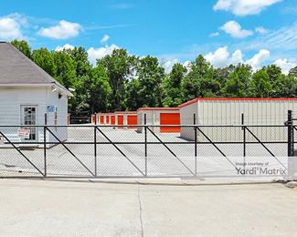 Photo 4 of Victory Drive Storage - 4375 Victory Drive, Columbus, GA
