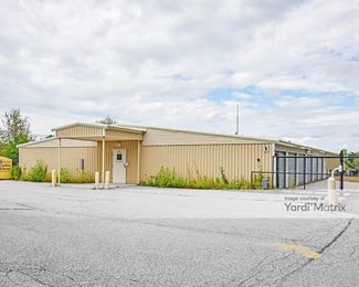 Photo 2 of Kittery Storage-Parcel Center - 162 State Road, Kittery, ME