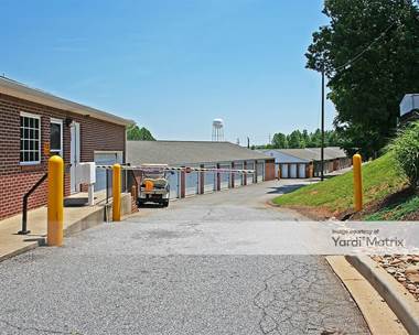 Storage Units for Rent available at 2601 Anderson Road, Greenville, SC 29611